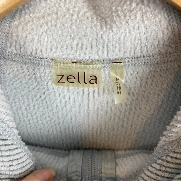 Zella pull over - Picture 7 of 7